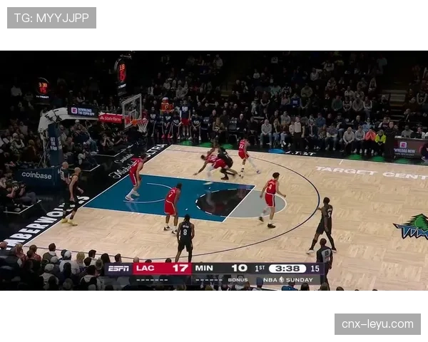 多森姆组织传球视野开阔，森林狼进攻流畅性显著改善